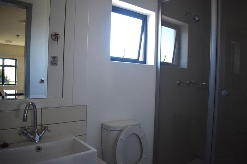 To Let 2 Bedroom Property for Rent in Bergvliet Western Cape